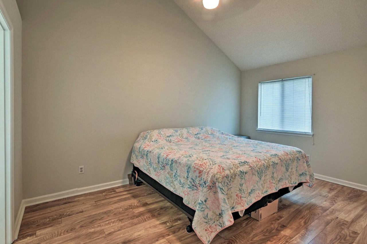 Golf Colony Condo Less Than 2 Mi To Surfside Beach! Миртл-Бич Экстерьер фото